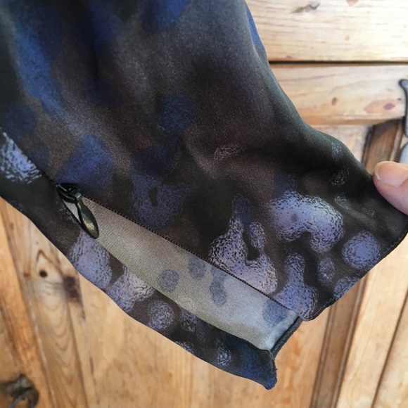 Armani Collezioni Silk Blouse - Picture 6 of 9